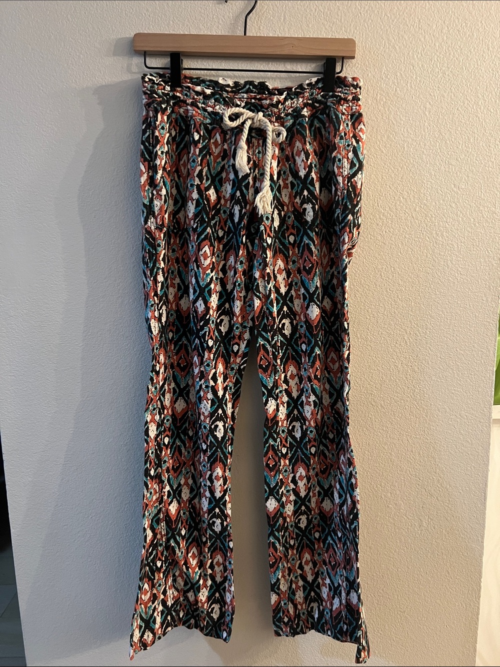 Roxy Multicolor Geometric Wide-Leg Pants with Rope Tie